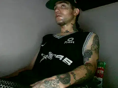 Snapshot of Christian_Stiven1 chatting on 04/14/26, 05:41 Christian Stiven1 online show from 04/14/26, 05:41