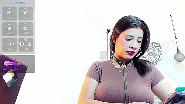 Rebeca xs online show from 02/01/26, 08:40