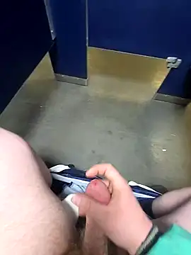 Snapshot of WhiteMeat069 chatting on 02/04/25, 05:10 WhiteMeat069 online show from 02/04/25, 05:10