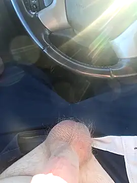 Snapshot of WhiteMeat069 chatting on 11/16/25, 07:30 WhiteMeat069 online show from 11/16/25, 07:30