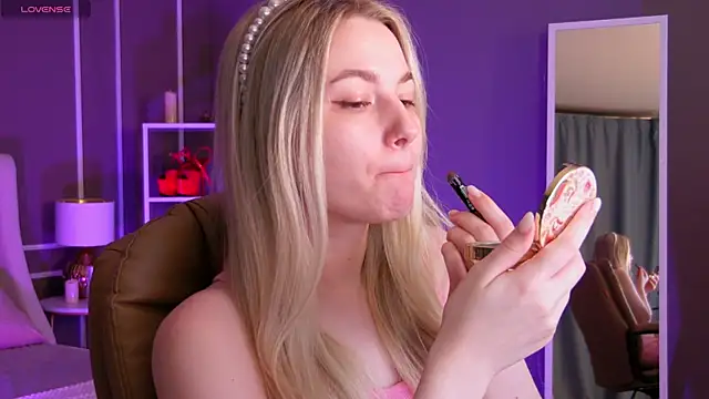 elinanortas online show from 01/30/25, 01:11