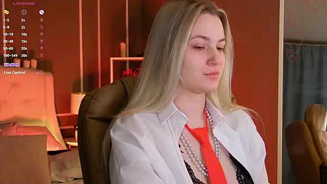 elinanortas online show from 02/04/25, 01:13