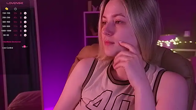 elinanortas online show from 03/21/25, 01:13