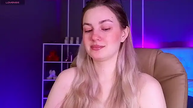 elinanortas online show from 09/24/25, 01:09