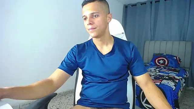 Snapshot of DavidAngell7 chatting on 01/20/25, 03:15 DavidAngell7 online show from 01/20/25, 03:15