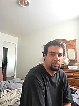 Snapshot of PandaSweets chatting on 09/13/25, 06:40 PandaSweets online show from 09/13/25, 06:40