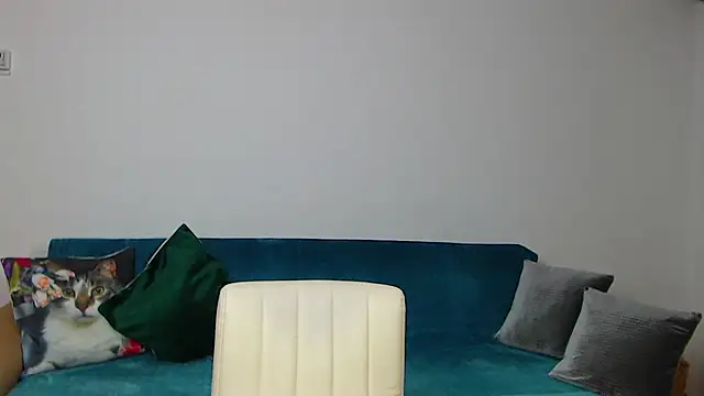 SaraDaisy online show from 02/26/25, 09:05