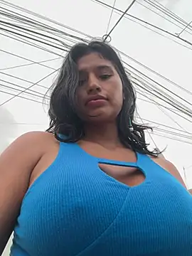 Snapshot of sexi_noemi chatting on 02/08/25, 10:51 sexi noemi online show from 02/08/25, 10:51