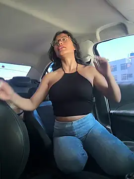 Snapshot of sexi_noemi chatting on 02/13/25, 05:22 sexi noemi online show from 02/13/25, 05:22