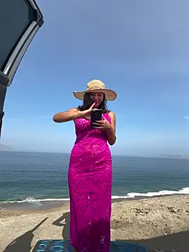 Snapshot of sexi_noemi chatting on 04/07/26, 02:28 sexi noemi online show from 04/07/26, 02:28