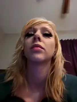 Snapshot of AmethystFoxx chatting on 01/29/25, 06:07 AmethystFoxx online show from 01/29/25, 06:07