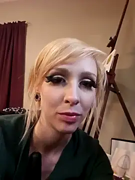 Snapshot of AmethystFoxx chatting on 02/03/25, 06:07 AmethystFoxx online show from 02/03/25, 06:07