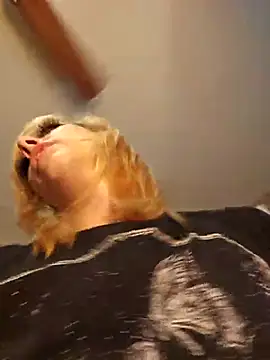 Snapshot of AmethystFoxx chatting on 02/27/25, 04:10 AmethystFoxx online show from 02/27/25, 04:10