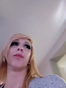 Snapshot of AmethystFoxx chatting on 02/27/25, 07:15 AmethystFoxx online show from 02/27/25, 07:15