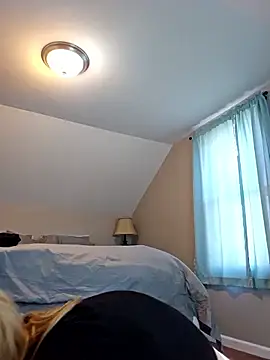 Snapshot of AmethystFoxx chatting on 03/13/25, 05:18 AmethystFoxx online show from 03/13/25, 05:18