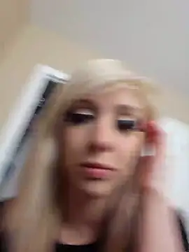 Snapshot of AmethystFoxx chatting on 09/09/25, 05:34 AmethystFoxx online show from 09/09/25, 05:34