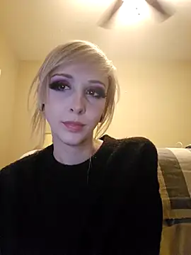 Snapshot of AmethystFoxx chatting on 12/01/25, 11:21 AmethystFoxx online show from 12/01/25, 11:21