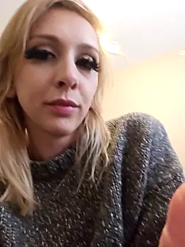 Snapshot of AmethystFoxx chatting on 03/06/26, 09:33 AmethystFoxx online show from 03/06/26, 09:33