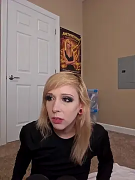 Snapshot of AmethystFoxx chatting on 04/11/26, 06:23 AmethystFoxx online show from 04/11/26, 06:23