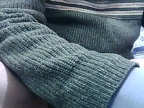 Snapshot of brilliant9 chatting on 01/29/25, 01:38 brilliant9 online show from 01/29/25, 01:38