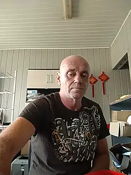 Snapshot of wilkalfa chatting on 07/13/26, 10:29 wilkalfa online show from 07/13/26, 10:29