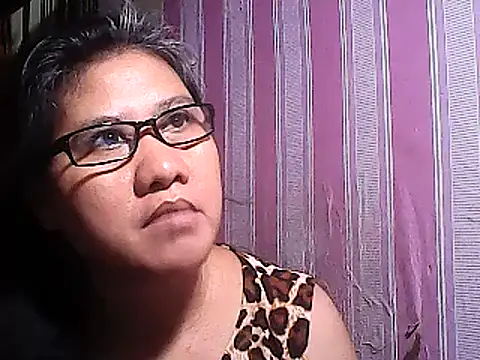 sweetsosie18 online show from 03/16/25, 11:49