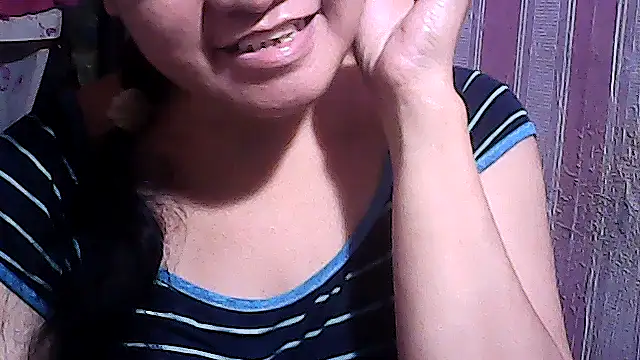 sweetsosie18 online show from 09/15/25, 09:42