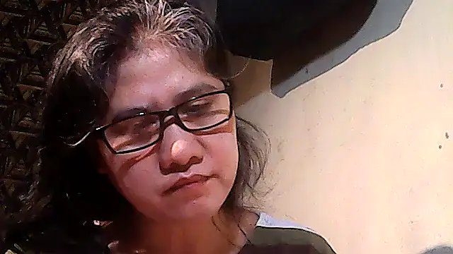 sweetsosie18 online show from 12/02/25, 12:10