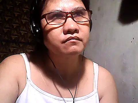 sweetsosie18 online show from 02/11/26, 05:34