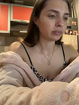 SeducingYoghourt online show from 12/10/24, 04:38