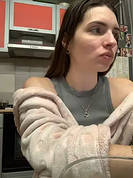 SeducingYoghourt online show from 02/19/25, 04:00