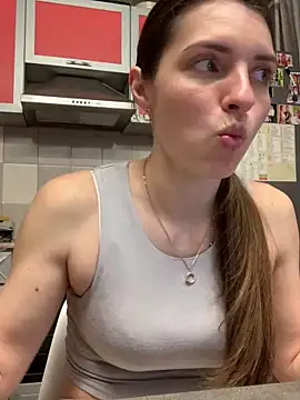 SeducingYoghourt online show from 03/10/25, 04:14