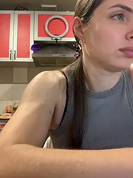 SeducingYoghourt online show from 02/18/26, 04:58