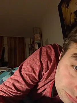 makau1 online show from 11/14/25, 05:28