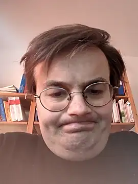 makau1 online show from 01/18/26, 10:41