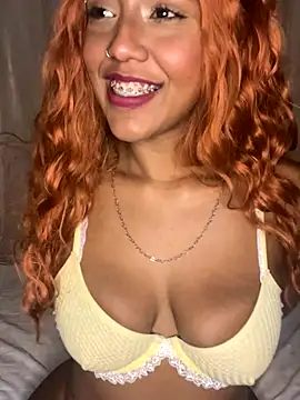 Snapshot of Kaiisa_ chatting on 12/01/25, 12:15 Kaiisa online show from 12/01/25, 12:15