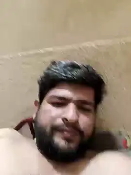 Snapshot of sk3259 chatting on 01/17/25, 03:32 sk3259 online show from 01/17/25, 03:32