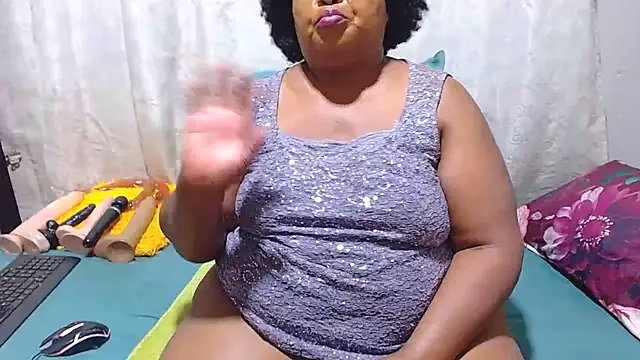 Snapshot of MatureBootyBabe4Uxx chatting on 02/20/26, 01:13 MatureBootyBabe4Uxx online show from 02/20/26, 01:13