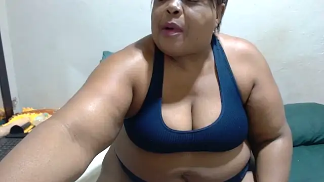 MatureBootyBabe4Uxx online show from 04/27/26, 01:09