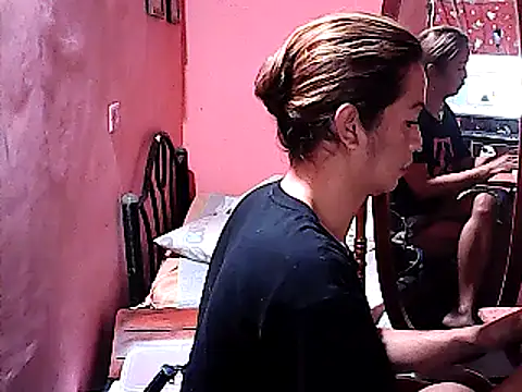 yummy 21xxx online show from 02/11/25, 09:53