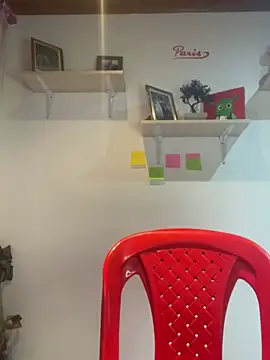 Snapshot of MadisonCambel chatting on 01/26/25, 10:02 MadisonCambel online show from 01/26/25, 10:02