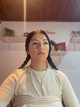 Snapshot of MadisonCambel chatting on 02/11/25, 10:28 MadisonCambel online show from 02/11/25, 10:28