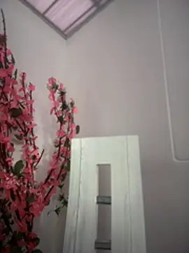 Snapshot of MadisonCambel chatting on 03/29/26, 07:25 MadisonCambel online show from 03/29/26, 07:25