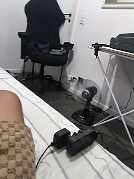 Snapshot of Seu-prazer chatting on 02/10/26, 08:57 Seu-prazer online show from 02/10/26, 08:57