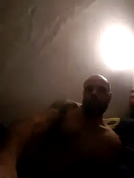 Snapshot of Ladyshaker82 chatting on 02/26/25, 09:16 Ladyshaker82 online show from 02/26/25, 09:16