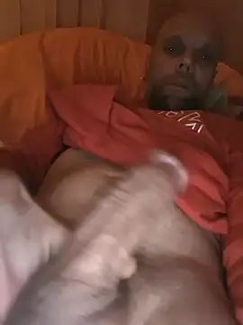 Snapshot of Ladyshaker82 chatting on 01/13/26, 06:29 Ladyshaker82 online show from 01/13/26, 06:29