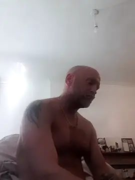 Verynaughtyx online show from 05/25/26, 03:29