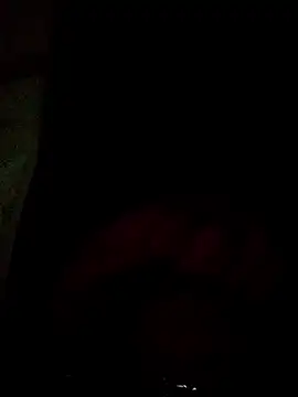 Snapshot of Pietrsexy chatting on 10/28/25, 03:43 Pietrsexy online show from 10/28/25, 03:43