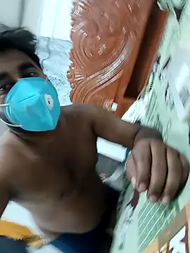 Snapshot of 24HOTBOY25 chatting on 04/02/26, 10:24 24HOTBOY25 online show from 04/02/26, 10:24