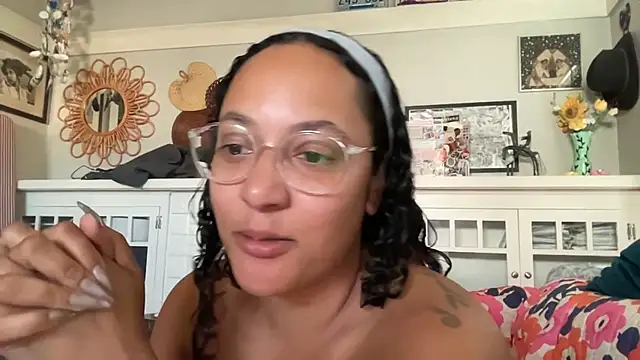 dreamyriri online show from 03/12/26, 06:47